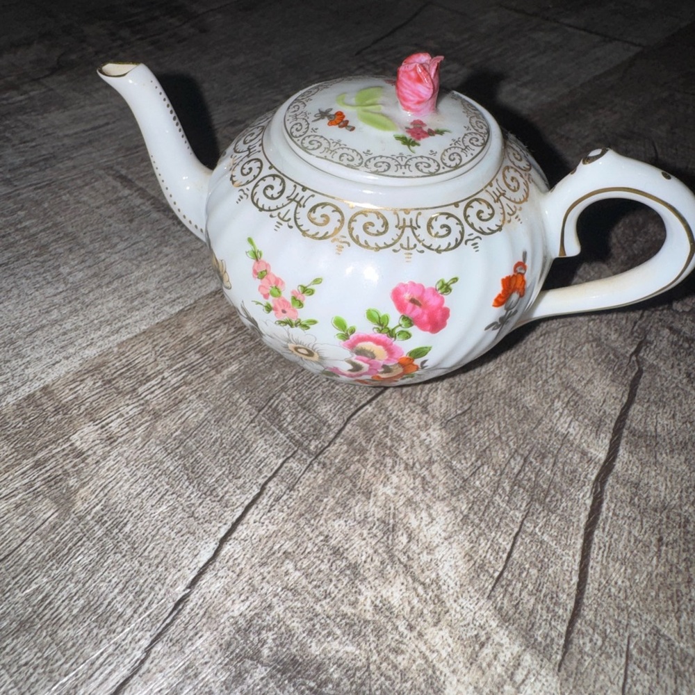 Vintage mini teapot